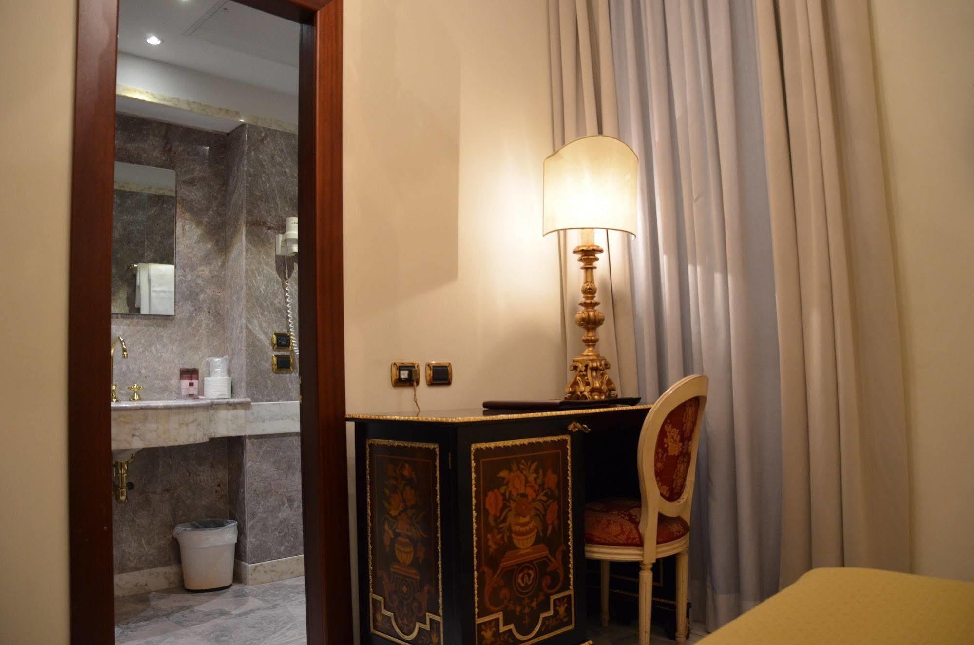 Hotel Des Epoques Ρώμη Εξωτερικό φωτογραφία
